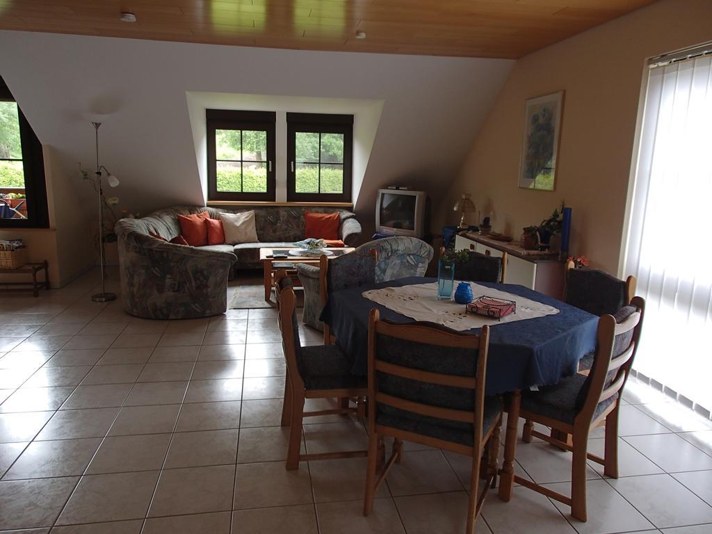 Ferienwohnung Meisenthal Naehe Nuerburgring Kelberg Værelse billede